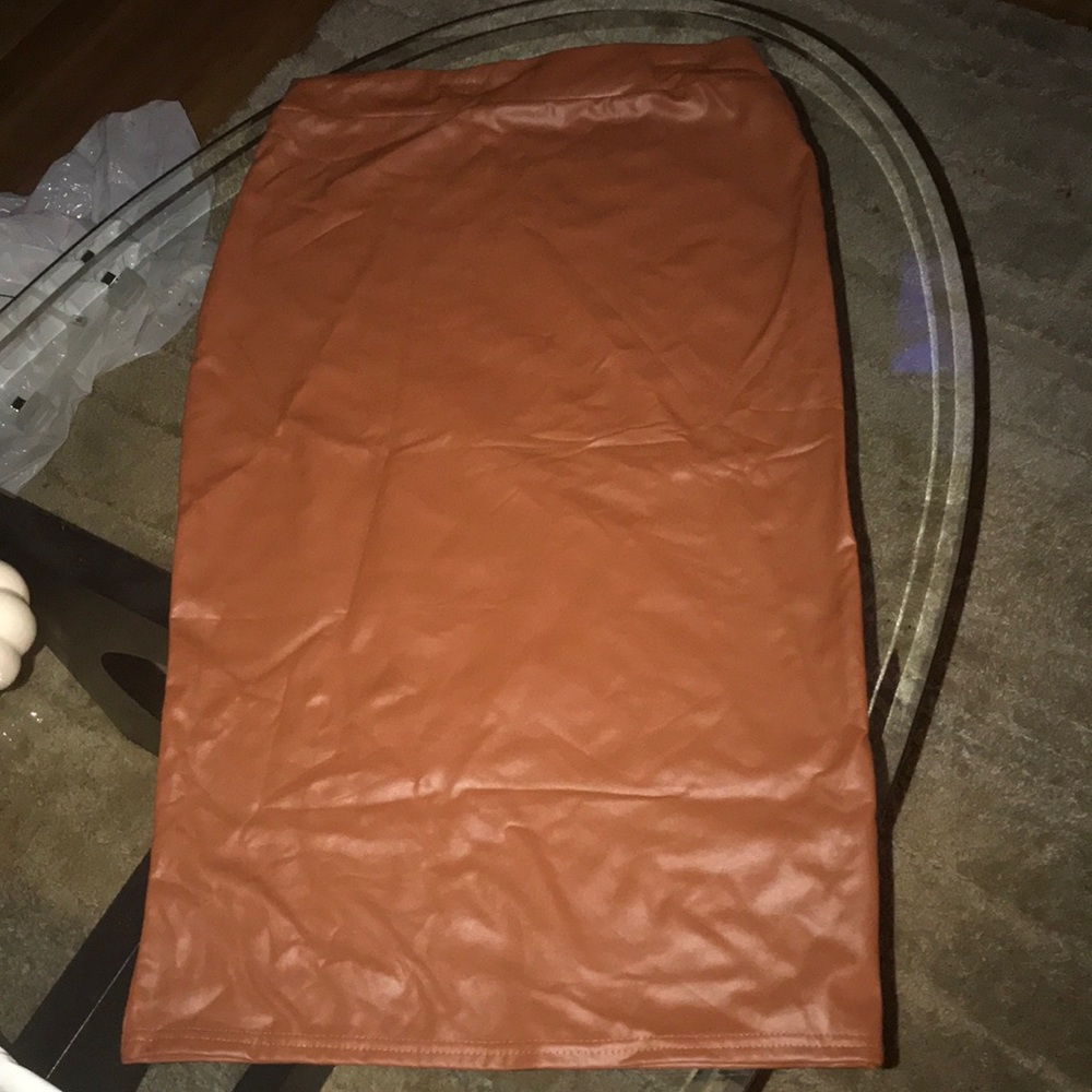 Leather skirt
